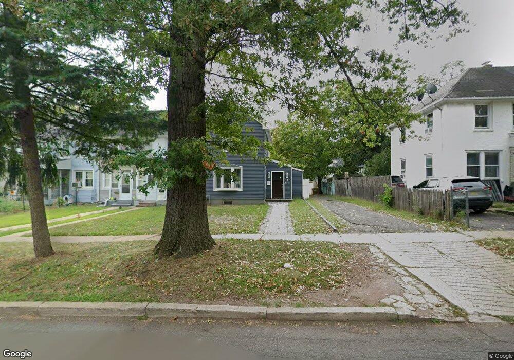 20 Mitchell Ave, New Brunswick, NJ 08901 - photo 1