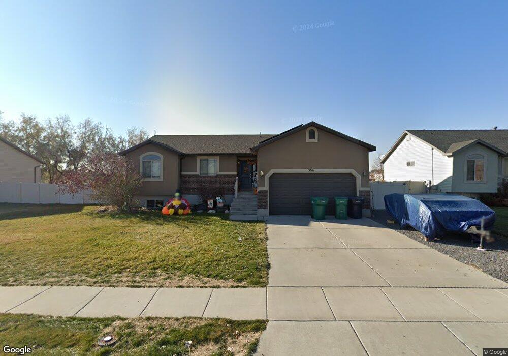 5671 S 4525 W, Hooper, UT 84315 - photo 1