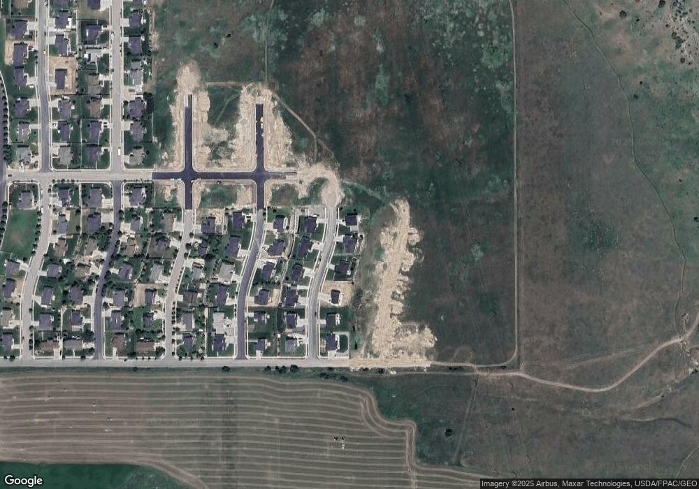 64 S 1250 E, Smithfield, UT 84335 - photo 1