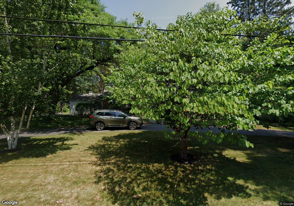 2347 Algonquin Rd, Schenectady, NY 12309 - photo 1