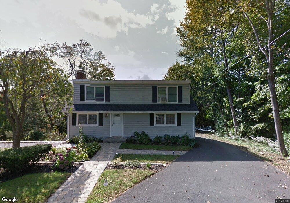 10 Lodge Rd, Nahant, MA 01908 - photo 1