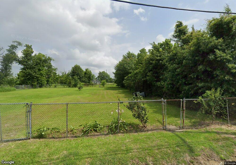 1221 Fournet St, Lake Charles, LA 70601 - photo 1