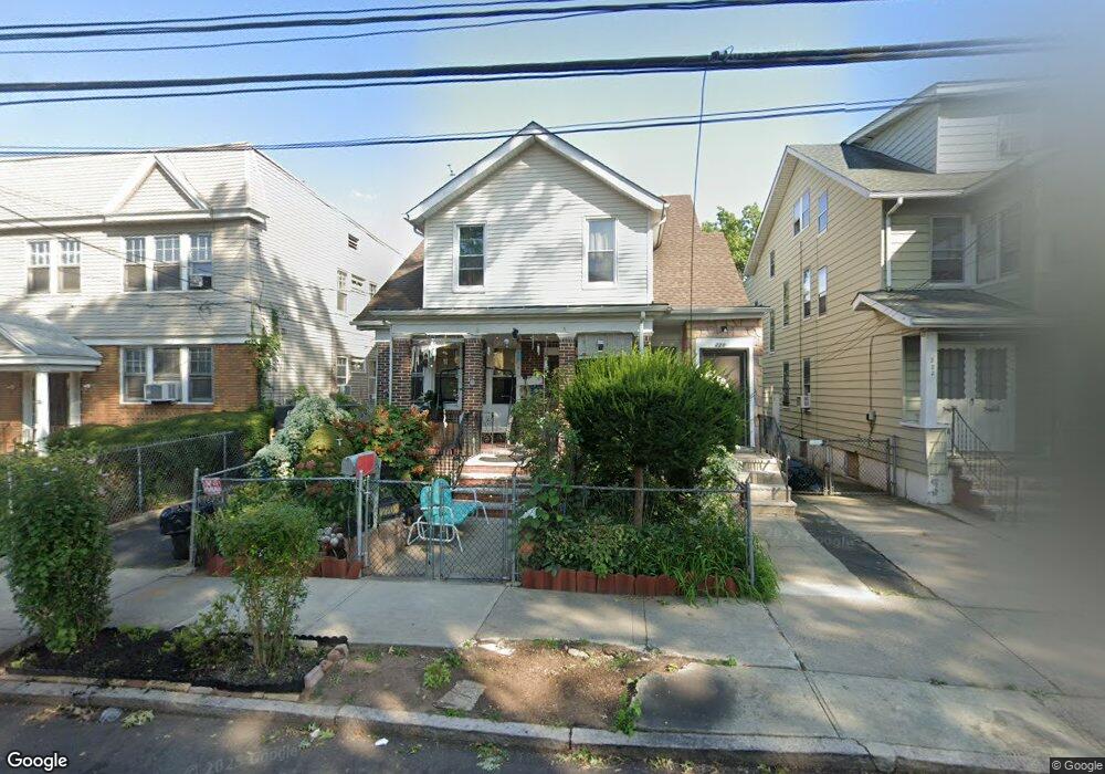 220 Alexander St unit 222, Newark, NJ 07106 - photo 1