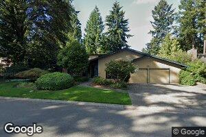 8620 SE 78th St, Mercer Island, WA 98040