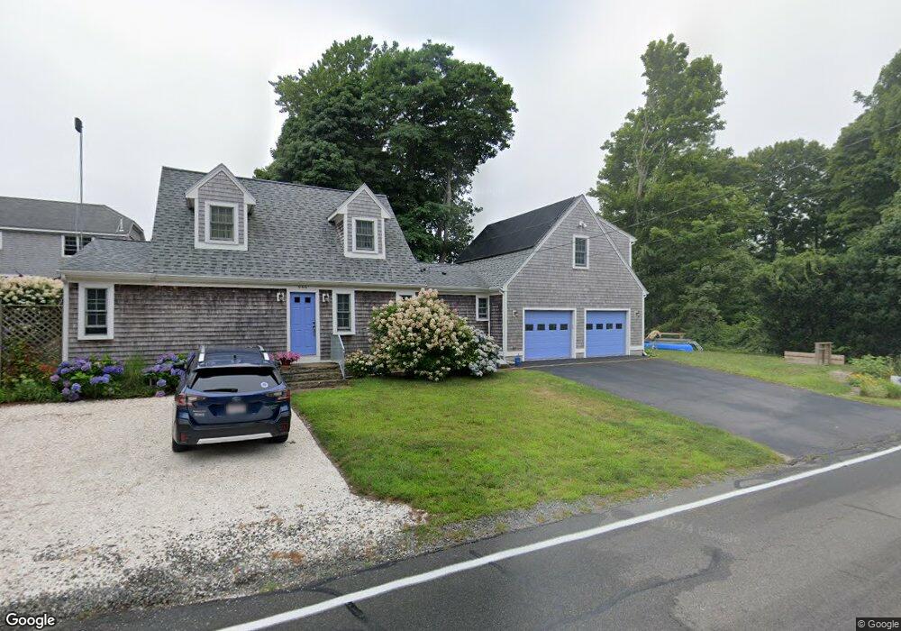 946 Shore Rd, Pocasset, MA 02559 - photo 1