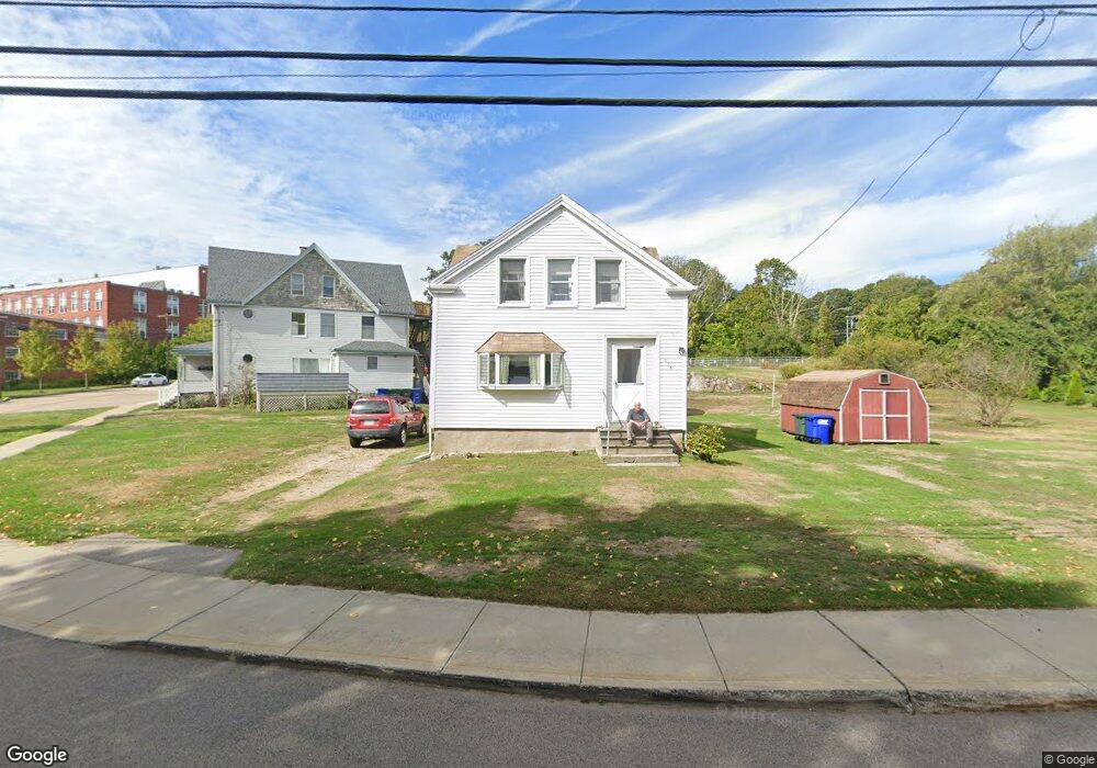 203 Mechanic St, Pawcatuck, CT 06379 - photo 1