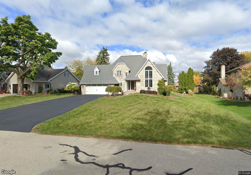 3020 W Heritage Ave, Appleton, WI 54914 - photo 1