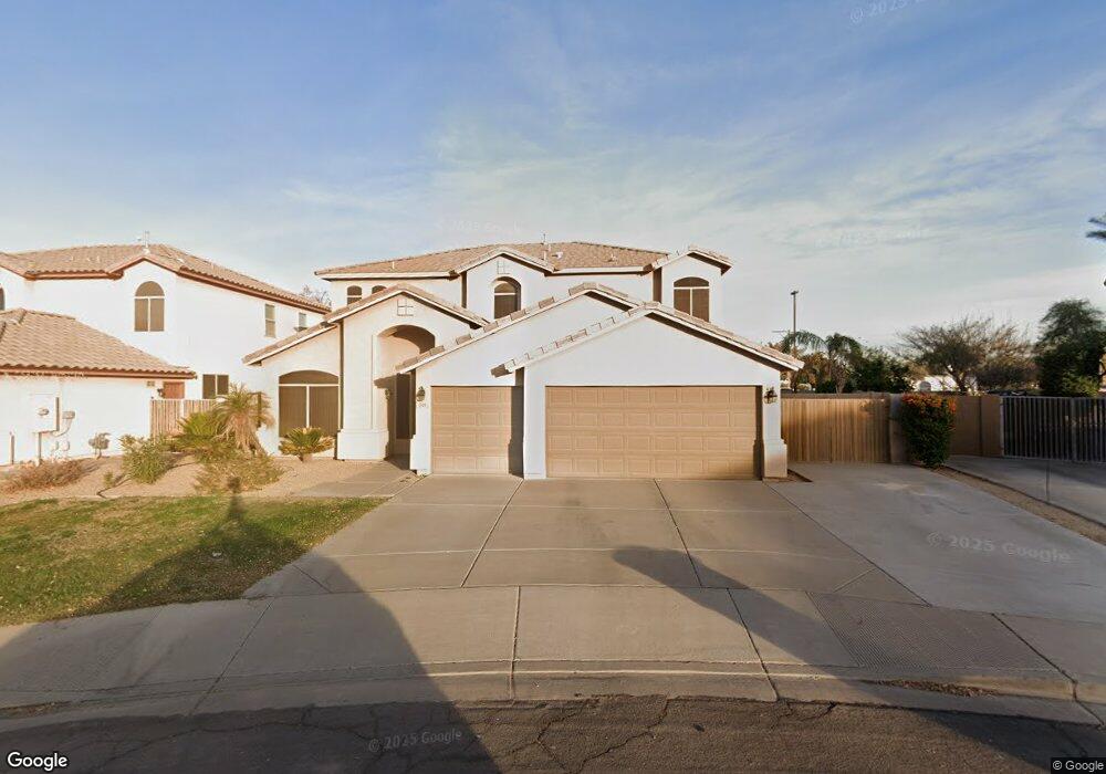 521 N Scott Dr, Chandler, AZ 85225 - photo 1