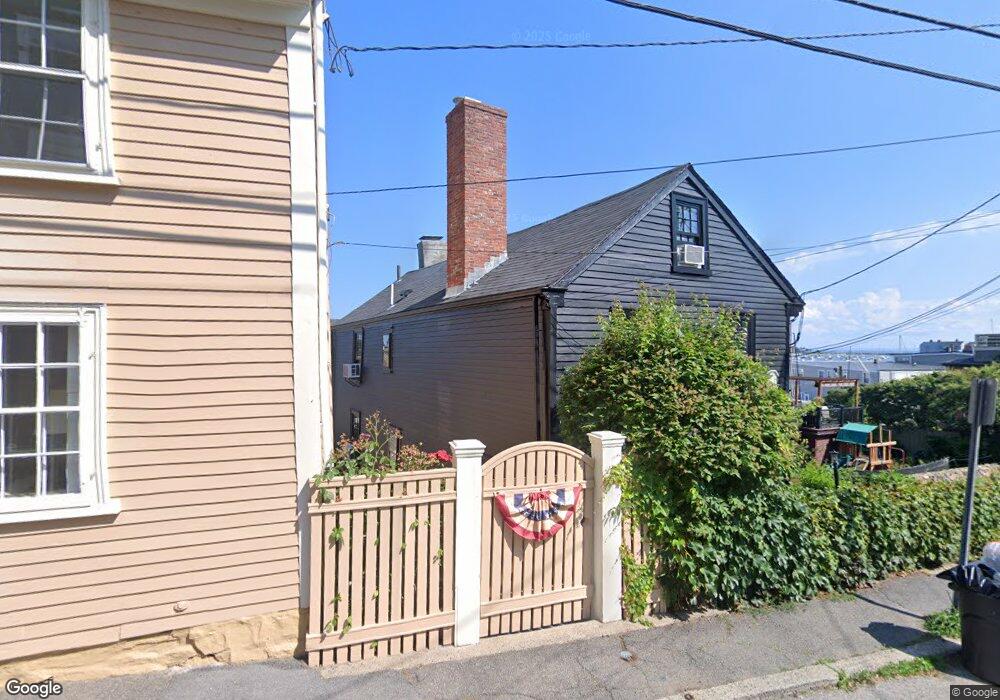 8 Lee St unit 2, Marblehead, MA 01945 - photo 1