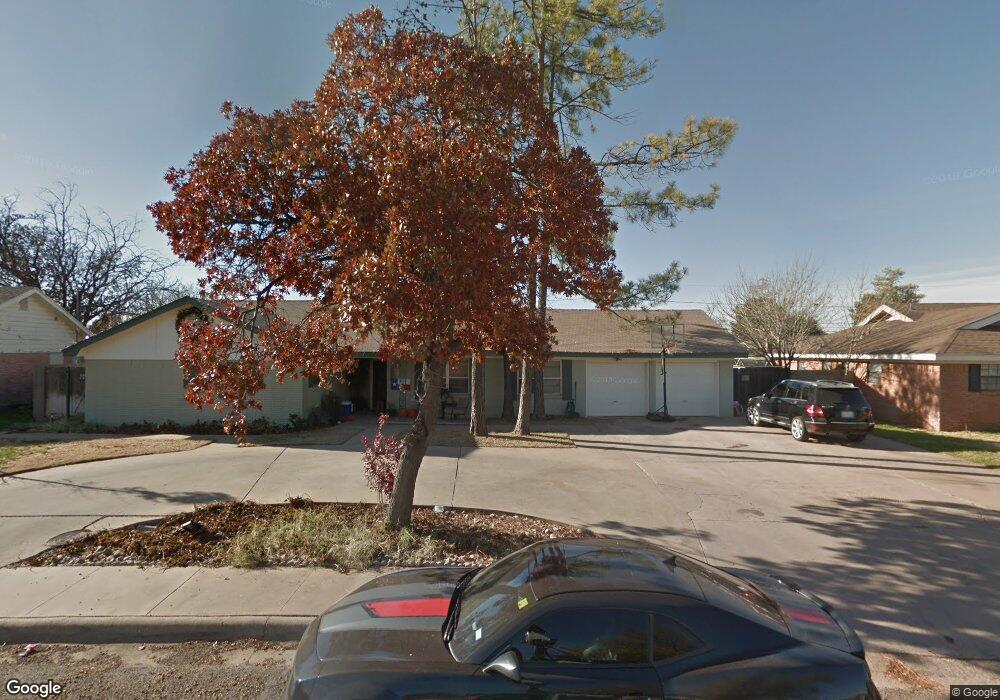 2907 Aurora Ln, Midland, TX 79707 - photo 1