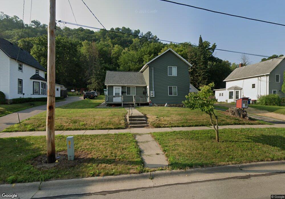 309 E 7th St, Red Wing, MN 55066 - photo 1