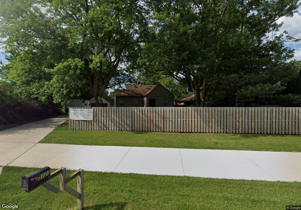 5123 University Ave, Cedar Falls, IA 50613 - photo 1