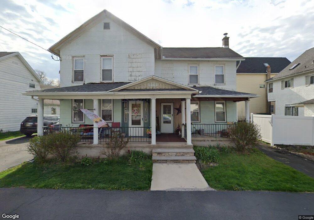 301 Laurel St, Archbald, PA 18403 - photo 1