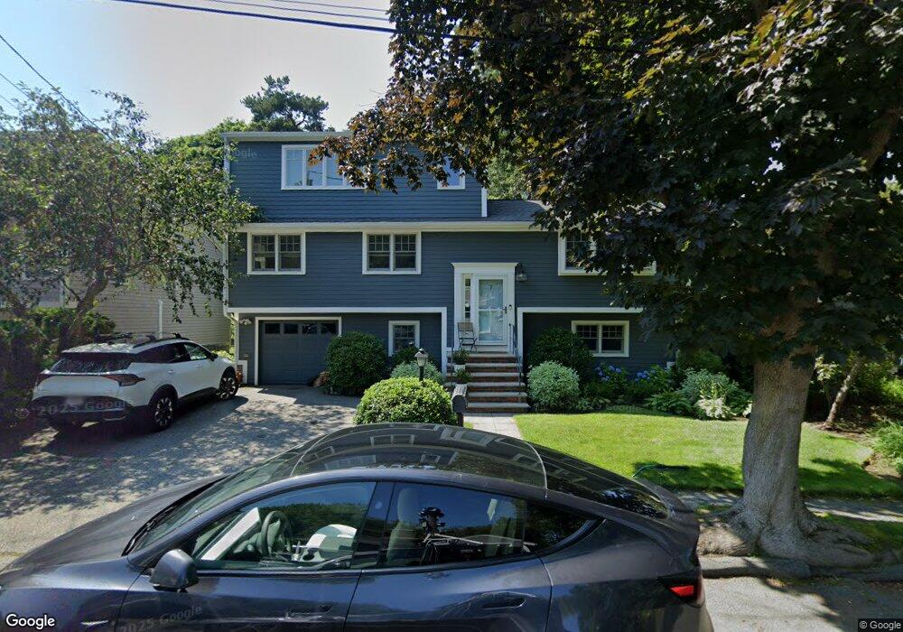 7 Wilson Rd, Marblehead, MA 01945 - photo 1