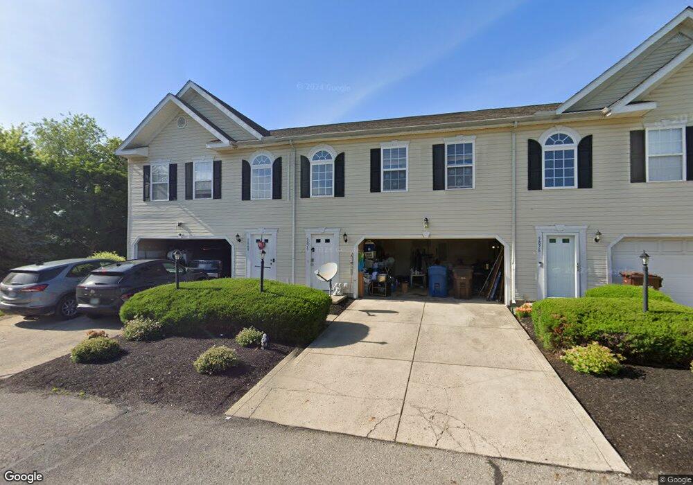 5870 Morrissey St unit 8B, Columbus, OH 43232 - photo 1