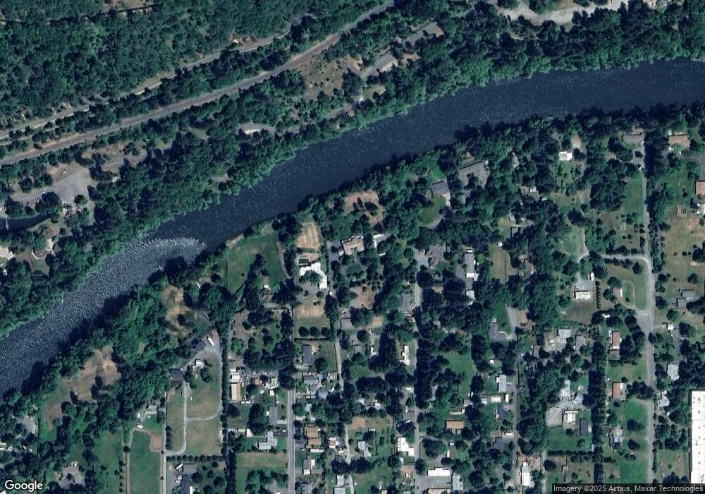 345 Rivaway Ln, Grants Pass, OR 97527 - photo 1