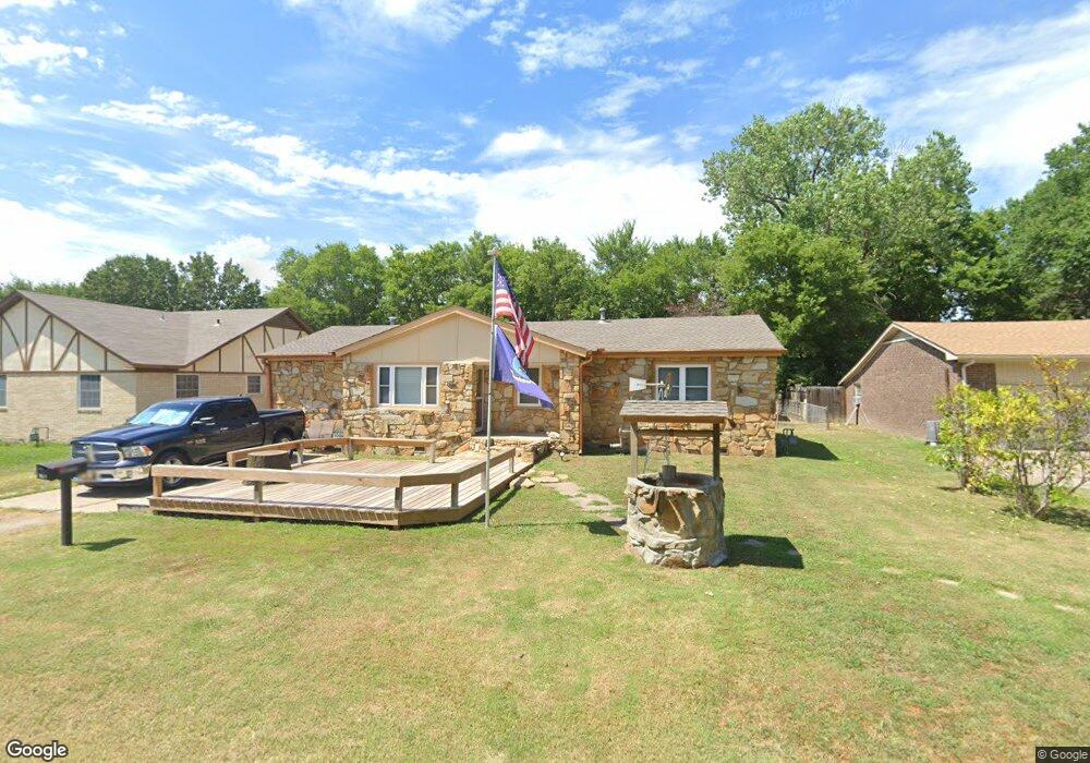 414 W 6th St, Skiatook, OK 74070 - photo 1