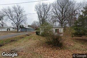 702 Parkway St, Campbell, MO 63933