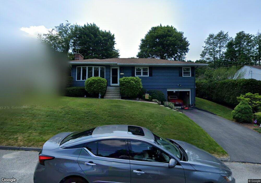 30 Brewster Rd, Worcester, MA 01602 - photo 1