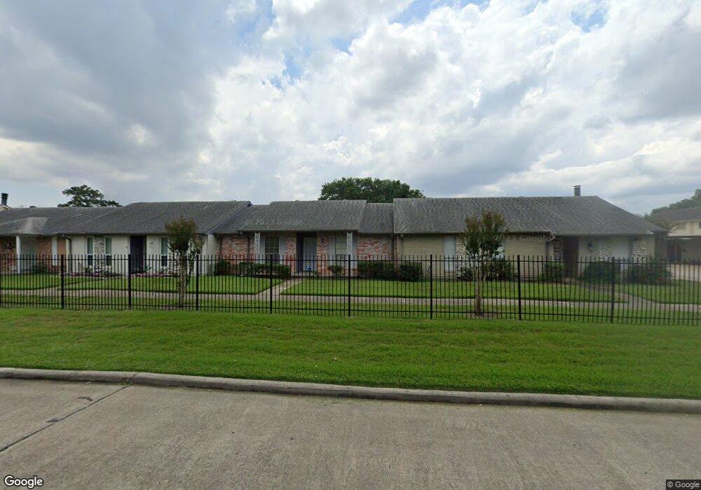 3766 Laura Leigh Dr, Friendswood, TX 77546 - photo 1