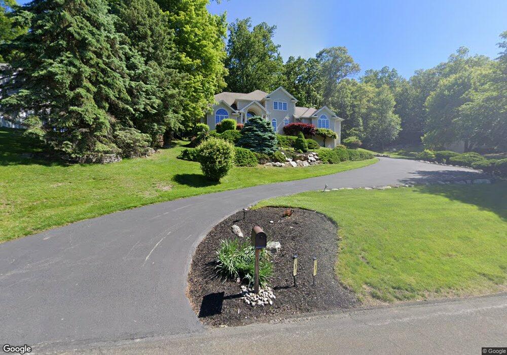 5 Pymm Ct, Stony Point, NY 10980 - photo 1