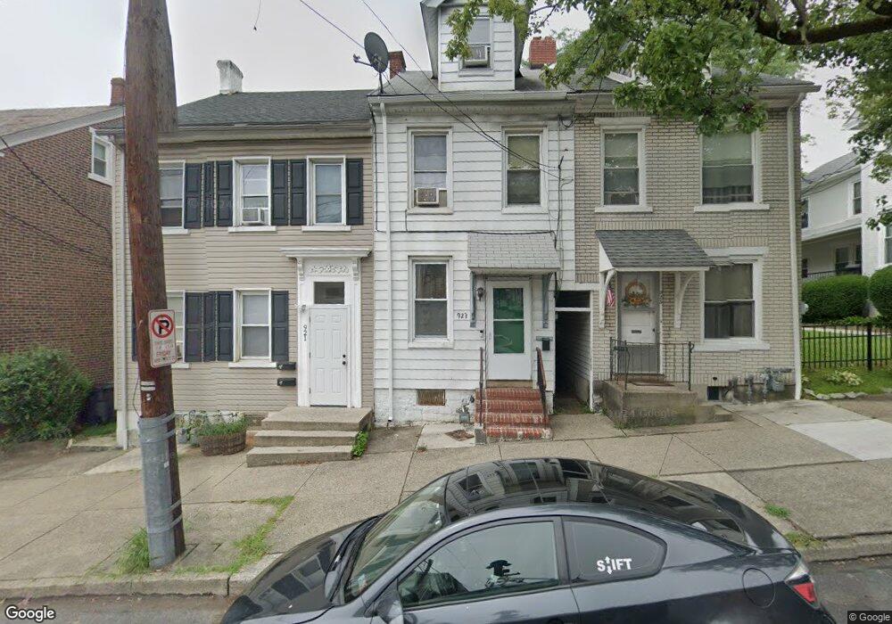 923 Main St, Bethlehem, PA 18018 - photo 1