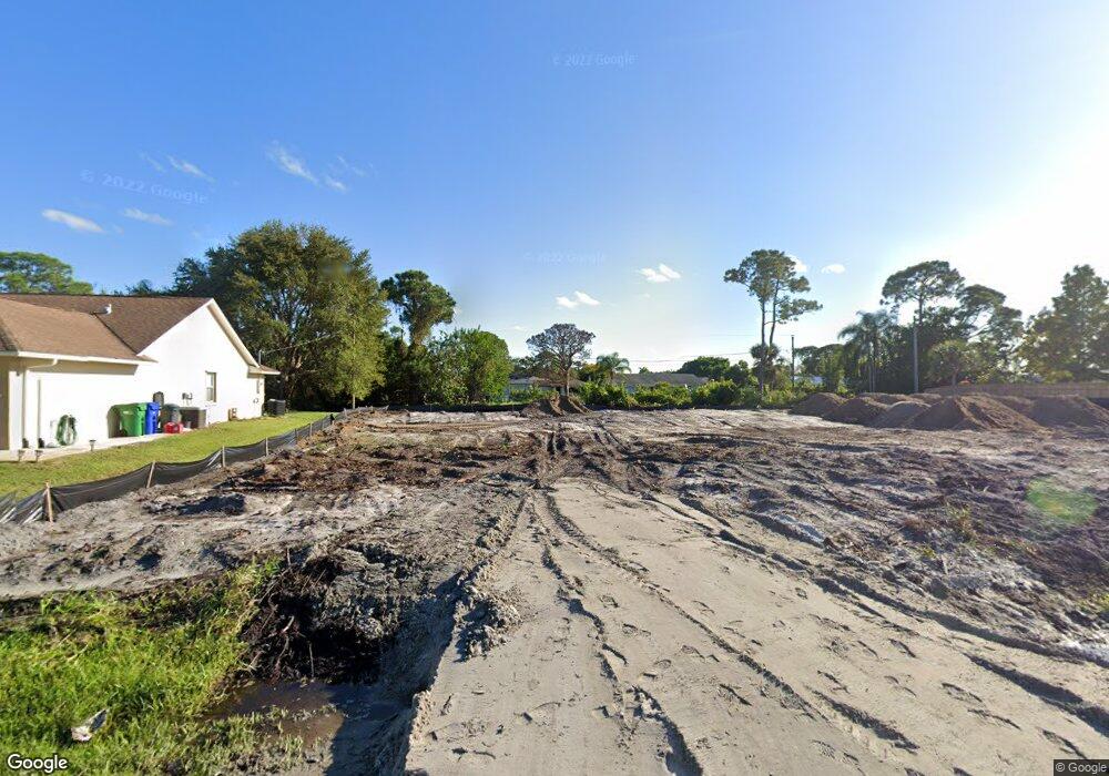 201 Dickens Ave, Sebastian, FL 32958 - photo 1