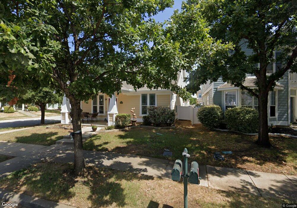 9805 Birch Dr, Providence Village, TX 76227 - photo 1