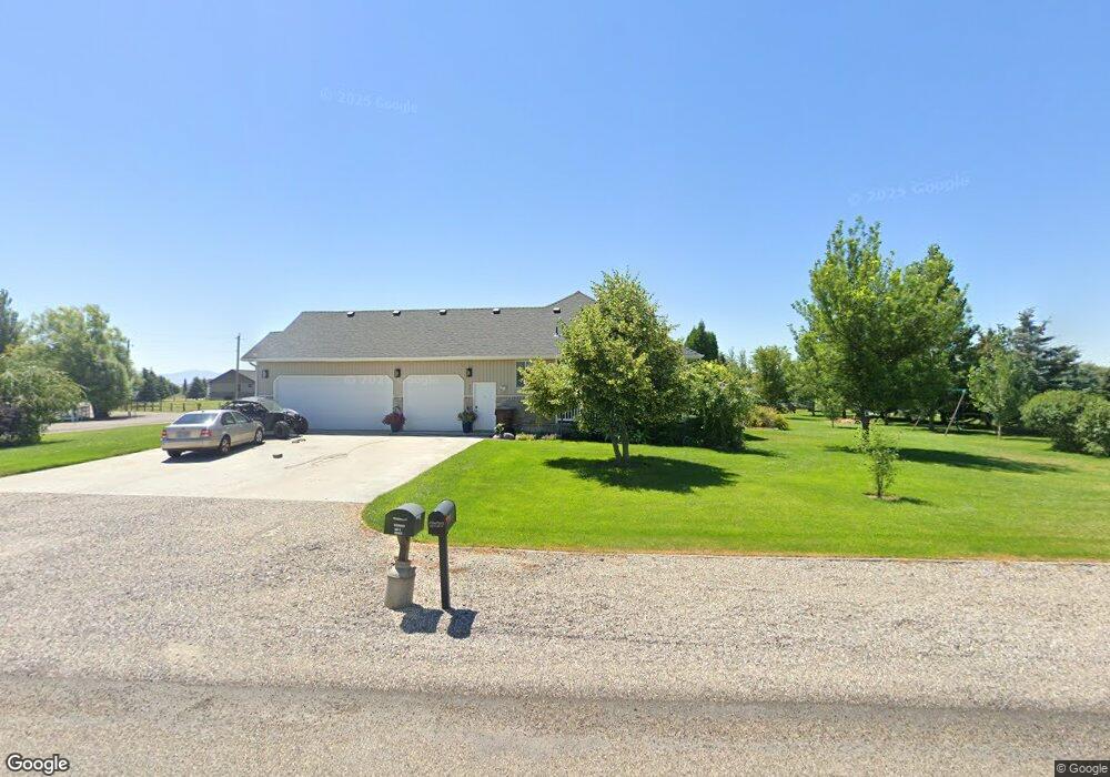 843 W 390 N, Blackfoot, ID 83221 - photo 1
