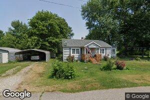 704 W 4th St, Grandview, IN 47615