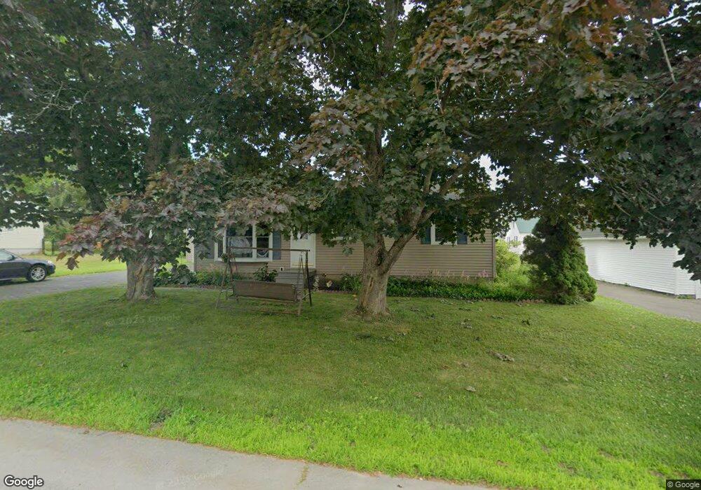 9 Gilbert St, Waterville, ME 04901 - photo 1