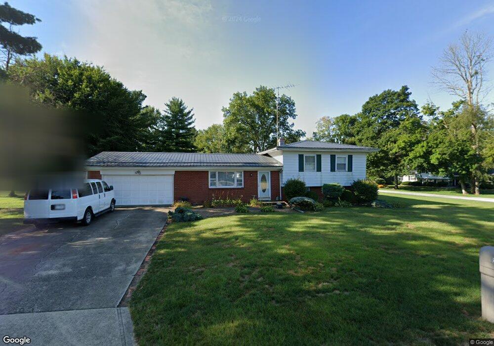 213 W Royal Rd, Rushville, IN 46173 - photo 1