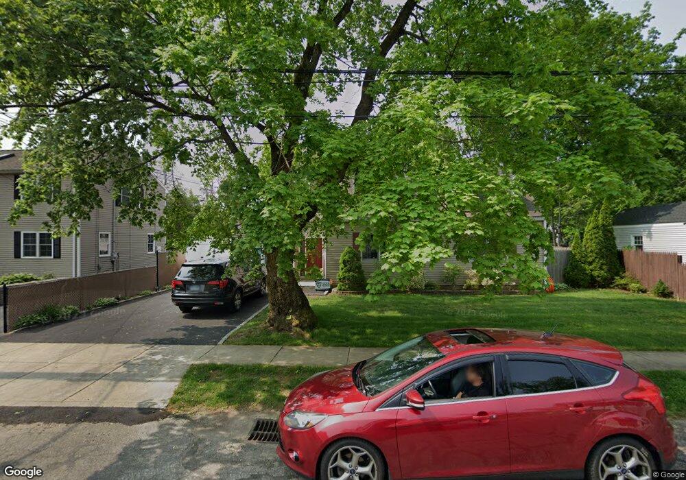 54 Emerald St, Bridgeport, CT 06610 - photo 1