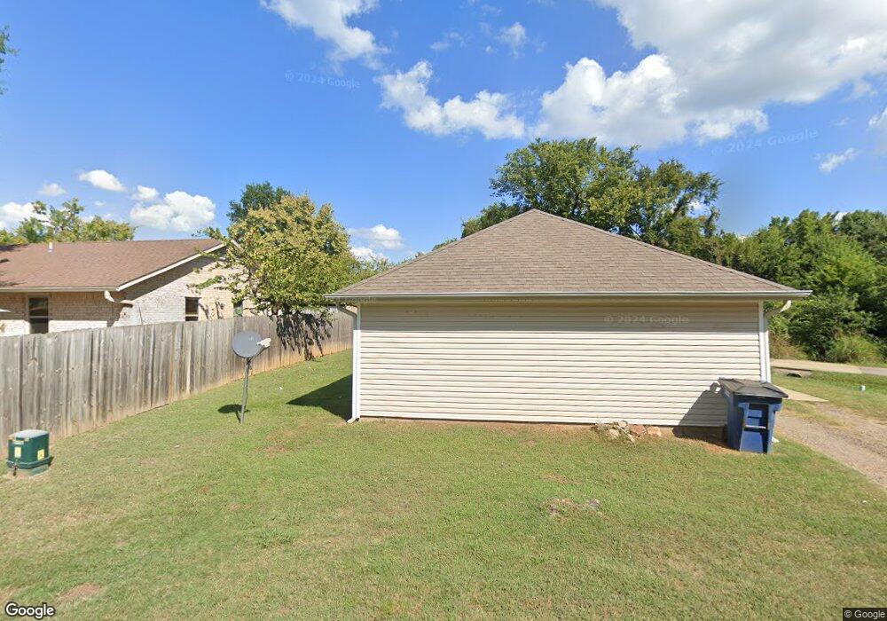 910 Cherry Loop, Muldrow, OK 74948 - photo 1