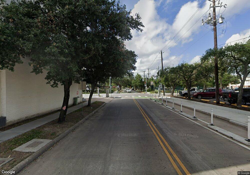 10 Woodhead St, Houston, TX 77019 - photo 1