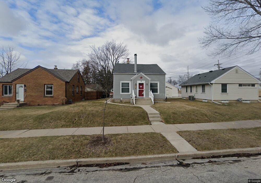 4111 S 5th St, Milwaukee, WI 53207 - photo 1