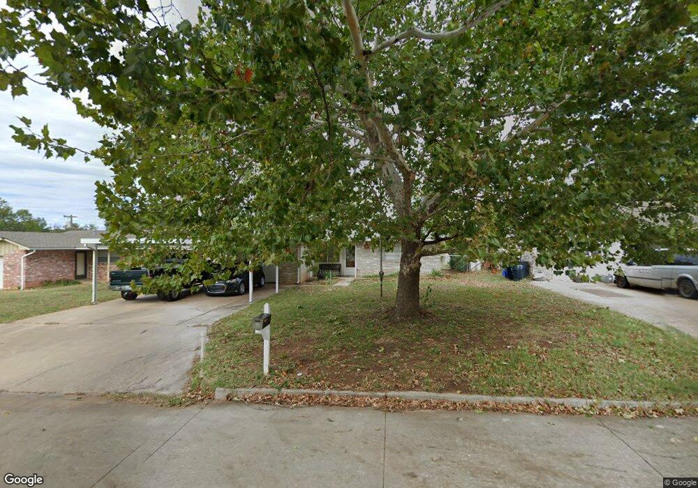 810 E Franklin St, Shawnee, OK 74804 - photo 1