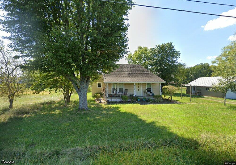 4025 W Deaver Rd, Columbus, IN 47201 - photo 1