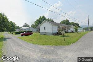 1003 Raleigh St E, Rupert, WV 25984
