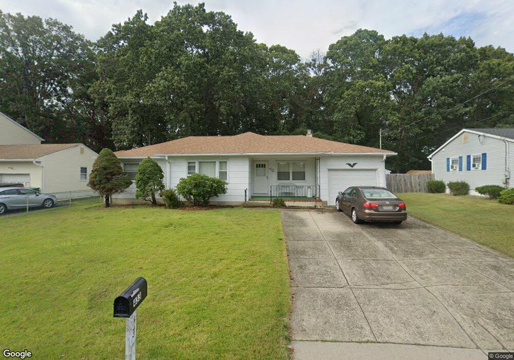 433 Shady Ln, Howell, NJ 07731 - photo 1