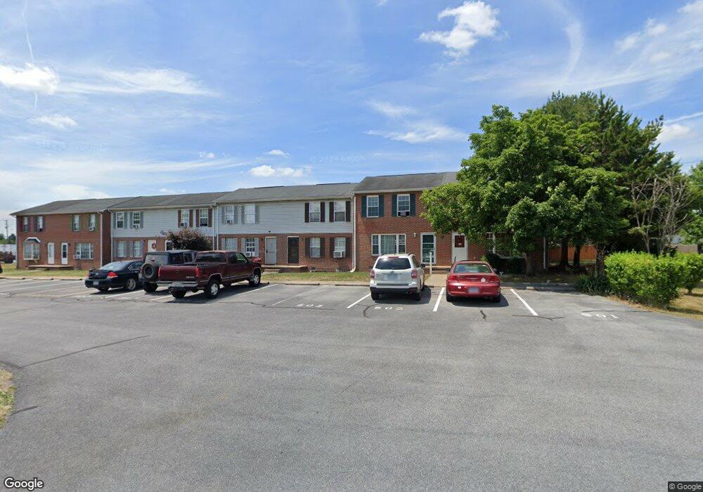 503 Buckingham Dr, Stephens City, VA 22655 - photo 1