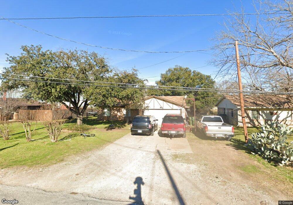 4610 Francis Ct, Granbury, TX 76049 - photo 1