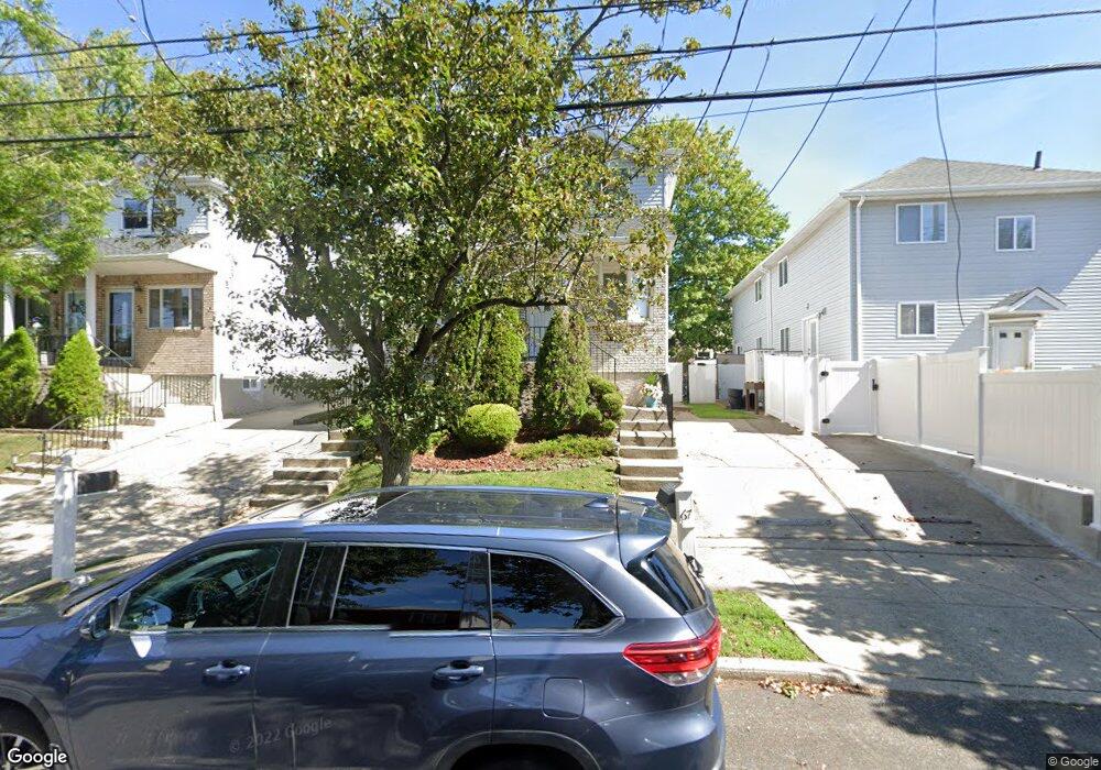 69 Mobile Ave, Staten Island, NY 10306 - photo 1