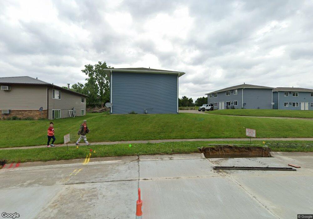 4002 21st Ave SW unit 3, Cedar Rapids, IA 52404 - photo 1