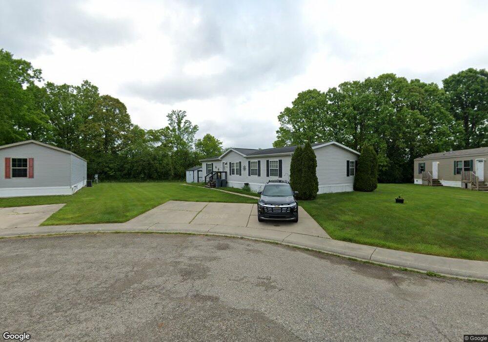 2 Birch Crest Dr, Flint, MI 48504 - photo 1