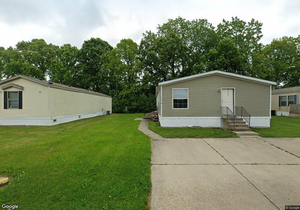 5 Birch Crest Dr, Flint, MI 48504 - photo 1