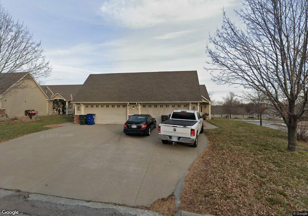 3500 Sweetgrass Ct, Lawrence, KS 66049 - photo 1