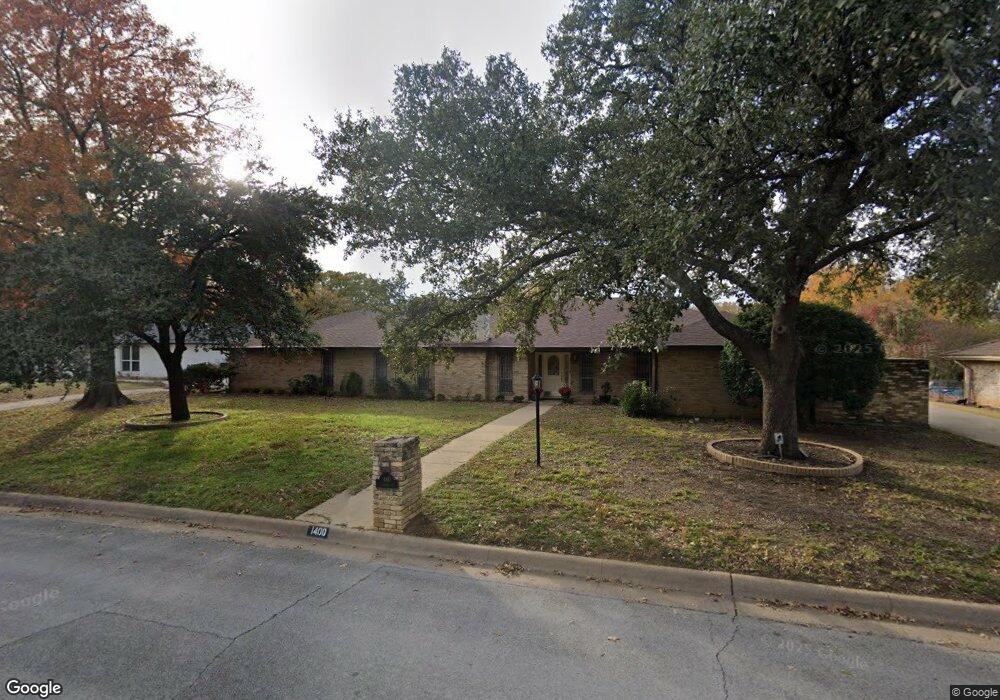 1400 Cliffwood Rd, Euless, TX 76040 - photo 1