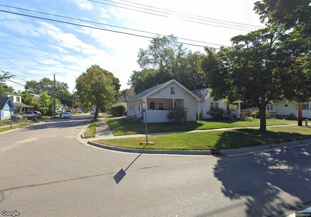 2201 S Martin Luther King jr Blvd, Lansing, MI 48910 - photo 1
