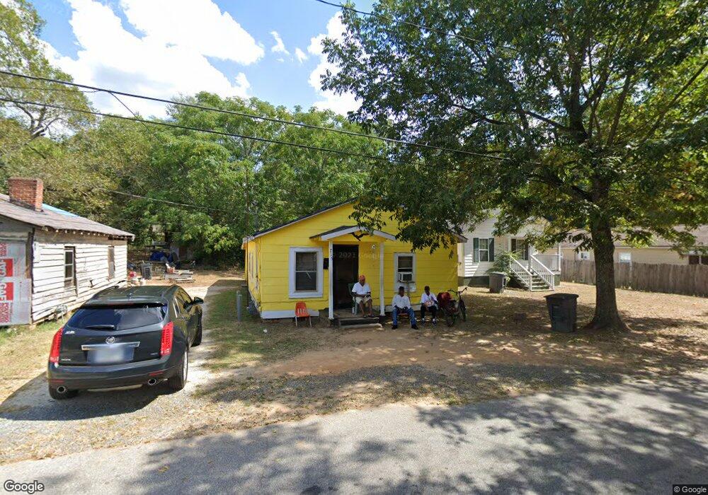 213 Akins St, Barnesville, GA 30204 - photo 1